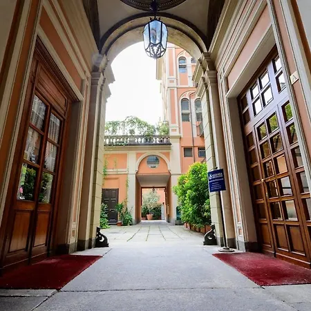 Apartament -porta Susa-centro- Elegante X5, Wi-fi - A-c *