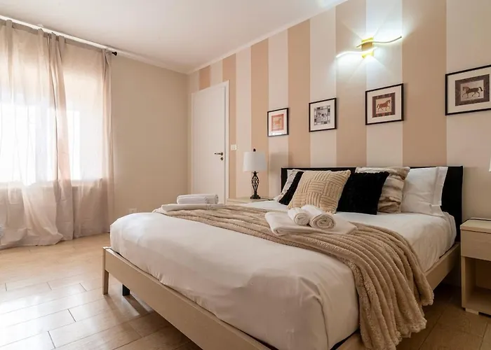 -porta Susa-centro- Elegante X5, Wi-fi - A-c Apartment Turin
